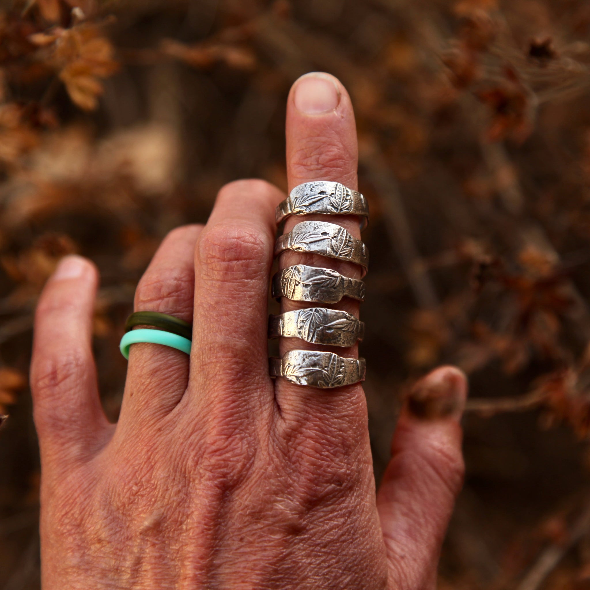 MADE-TO-ORDER. || Leaf Litter Band - Sterling Silver Ring